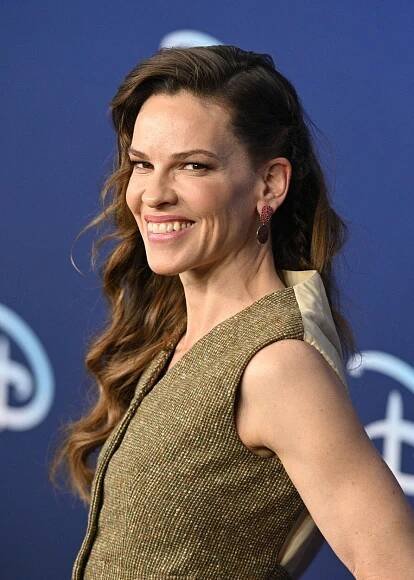 Hilary Swanková maminkou: Ve 48 letech porodila dvojčata