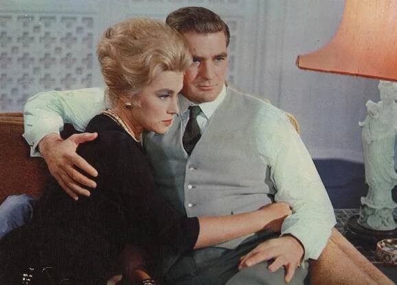 Vlivní lidé - Z filmu - Linda Christian, Rod Taylor