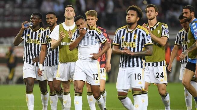 Juventus v derby remizoval s FC Turín a už nemůže získat titul