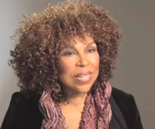Roberta Flack Biography - Facts, Childhood, Family Life & Achievements