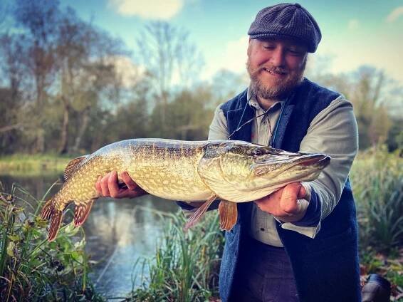 UK: Winter Pike Fishing on the River Test an unforgettable experience - Aardvark Mcleod