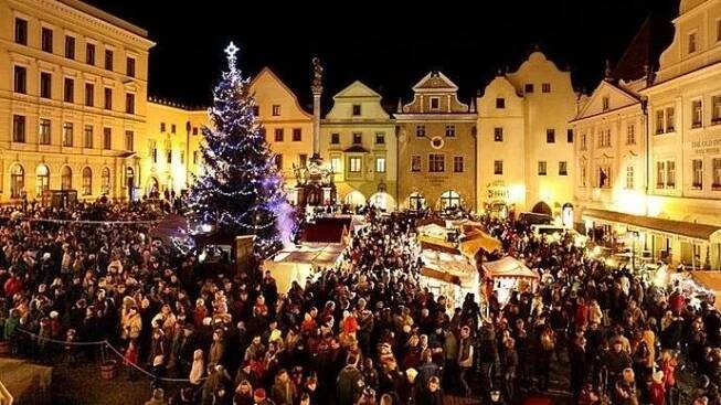 Český Krumlov zachová alespoň částečně adventní program