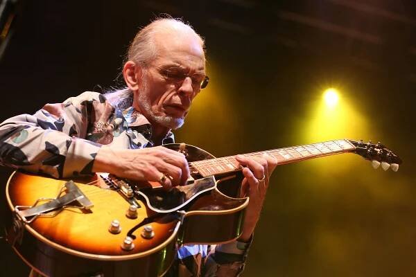 Yes Announce 'Royal Affair Tour' With Asia, John Lodge and Carl Palmer