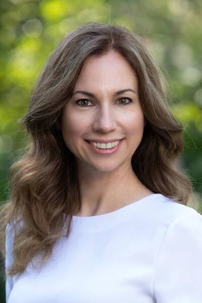 Anita Barcsa Photography_Keller_Williams_Caroline_Huo_Group_Professional_Headshots_Portraits_Palo_Alto_California-8