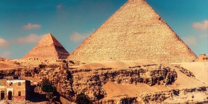 Nová studie naznačuje, že pro stavbu pyramid využili Egypťané vodu
