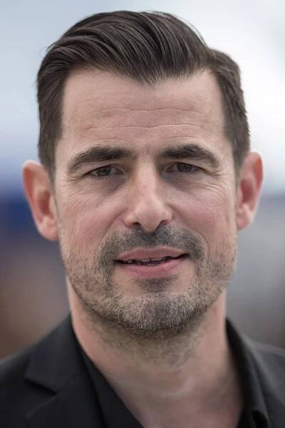 Claes Bang herec