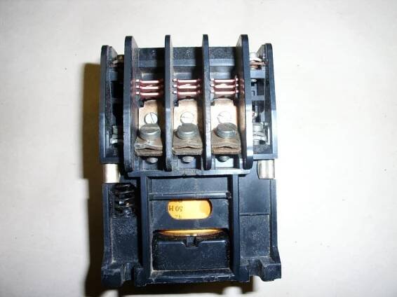 Stykač K25E 42V 50Hz BALKANCAR 