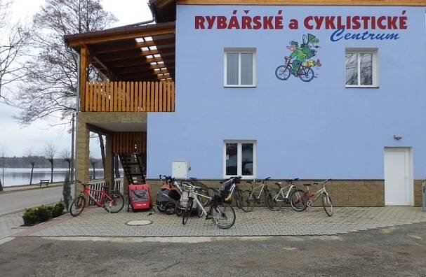 Rybářské a cyklistické centrum Chlum u Třeboně