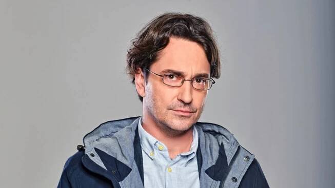 PhDr. Kryštof Steiner (Saša Rašilov): Forenzní psycholog a Petrův kolega z pražské kriminálky. Vzdělaný a sečtělý intelektuál, nadšený rybář a milovník dobrého čaje.