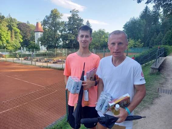 První turnaj ATP Valašska ovládl Patrik Zrnčík. Martin Plášek postoupil