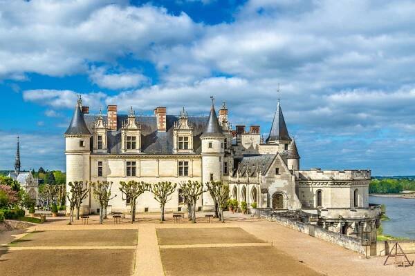 Chateaux of the Loire Valley in France. Which ones should you visit?