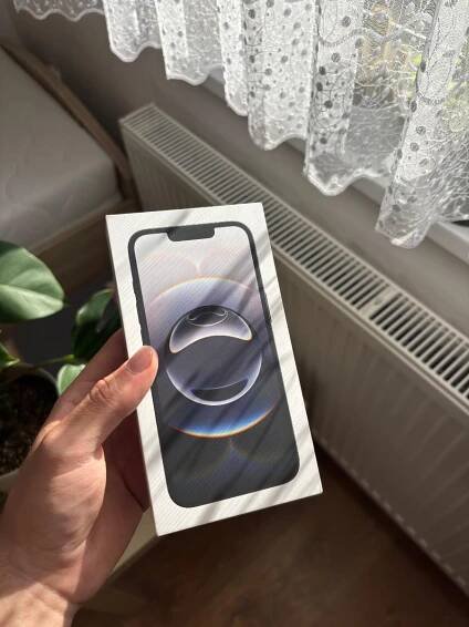iPhone 16e 100% kondice baterie v záruce - Mobily a chytrá elektronika