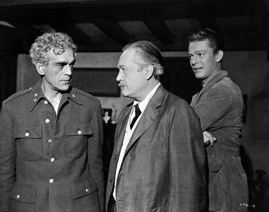 Isle of the Dead - Z filmu - Boris Karloff, Jason Robards Sr., Marc Cramer