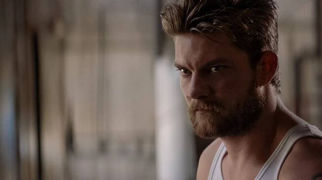 Animal Kingdom - Jackpot - Z filmu - Jake Weary
