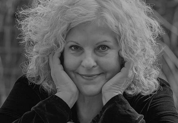Home - Elfi Eschke