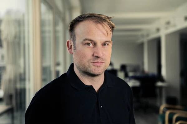 Jak se Bartova investiční skupina dívá na těžaře a biotechnologie? Nahlédněte do hlav jeho analytiků