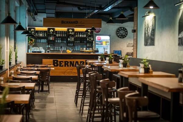 Bernard Bar Sedmička foto 1