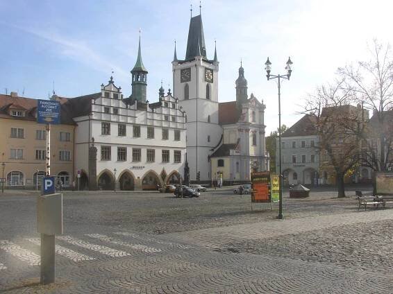 Soubor:Litomerice main square 02.JPG
