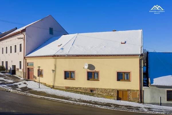 Prodej rodinného domu 5+1, 536 m2, Česká Bělá