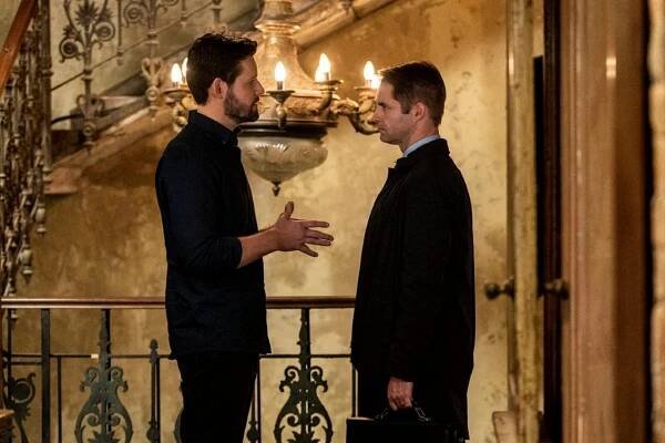 FBI: International - Řidič - Z filmu - Luke Kleintank, Michael Torpey