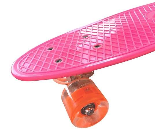 Pennyboard s LED kolečky, 56 cm PINK/OR - SKITT.cz