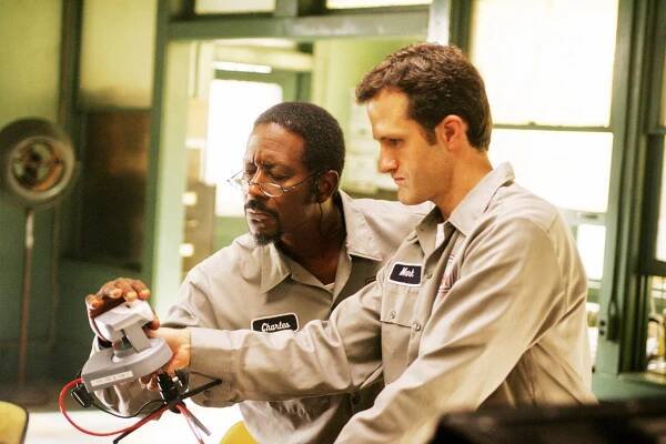 The Wire - Špína Baltimoru - Groteska - Z filmu - Clarke Peters, Jim True-Frost