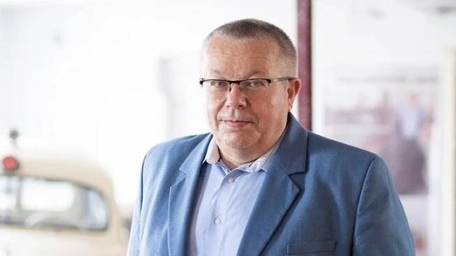 Bydlení, práce, daně i klima. Co nabízejí politici pro budoucnost Česka?