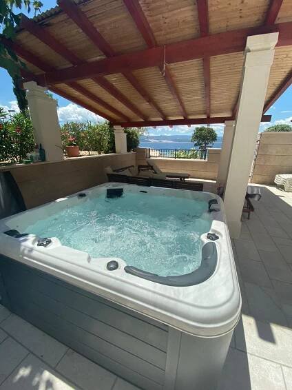 Jacuzzi Makarska Mimice Passion Spa Relax