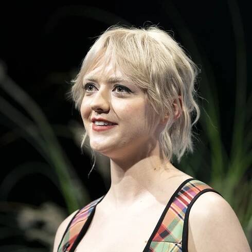 Maisie Williams: ‘I was battling to conform to traditional standards of beauty’