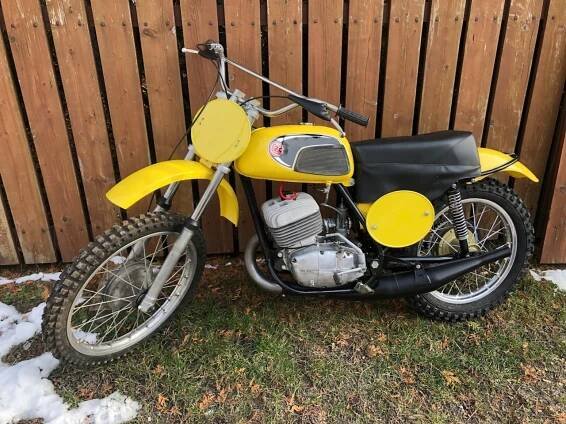 čz 380/981 motokros - Auto-moto