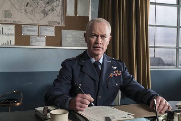Neal McDonough - Projekt Modrá kniha - Série 1 - Promo