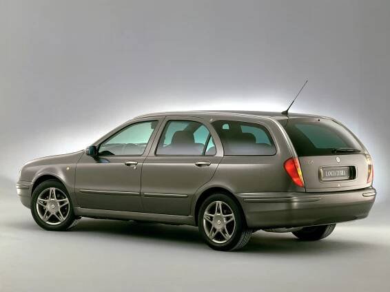 Lancia Lybra – Yaroslav Bozhdynsky's Personal Website