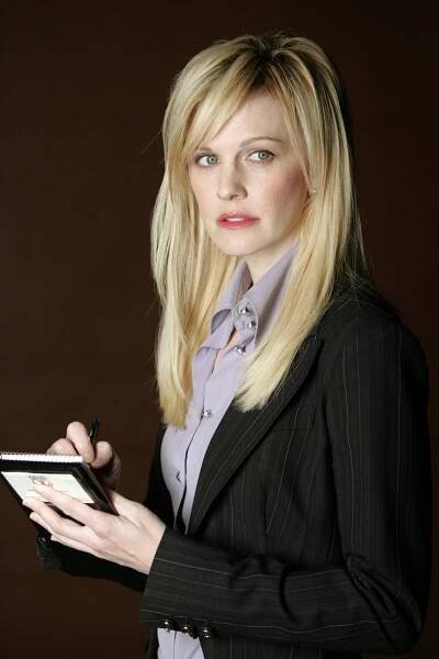 Odložené případy - Vítejte - Promo - Kathryn Morris
