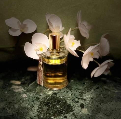 La Belle Helene MDCI Parfums pro ženy
