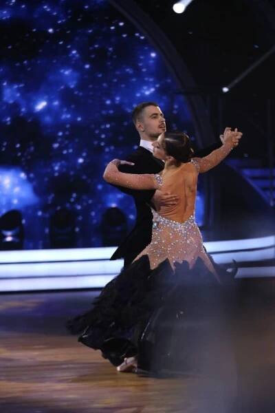 Zuzana Porubjaková a Jaroslav Ihring v Let’s Dance 2025 (fotografie) - Fotka 1 z 72 - SITA.sk