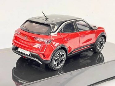 Opel Mokka-e 2020 - tm. červená metalíza - 1/43 IXO CLC511N (G5-4)  - Modely automobilů