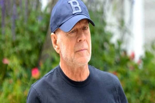Herec Bruce Willis bojuje s vážnou nemocí: Jeho bývalá manželka ukázala nové rodinné fotky - Zivot