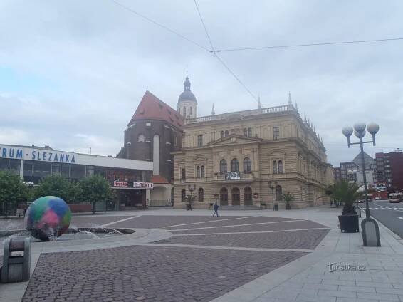 Opava, Horní náměstí, Slezské... - Dům, budova