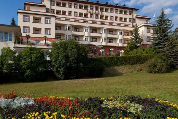 Hotel Palace - Lázně Luhačovice - Hodnocení a recenze | Lázně Travel