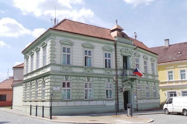 Policie ČR - Obvodní oddělení Uherský Ostroh foto 1