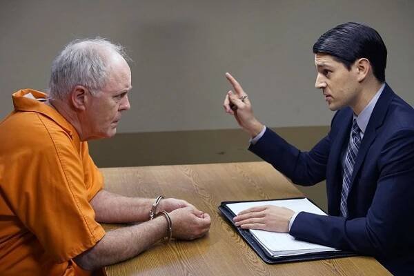 Trial & Error - An Unwelcome Distraction - Z filmu - John Lithgow, Nicholas D'Agosto