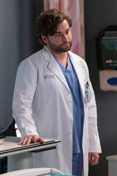 'Grey’s Anatomy’: The Reasons Behind the Biggest Cast Changes