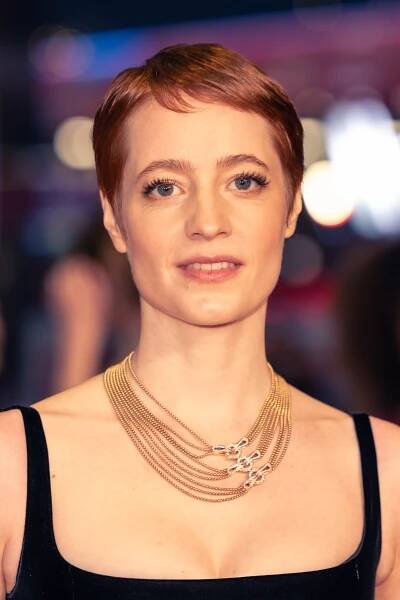 Leonie Benesch