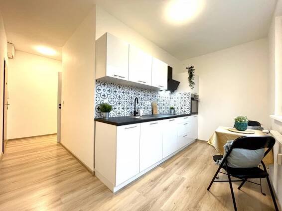 Pronájem Byt 3+1, Huzová, okres Olomouc