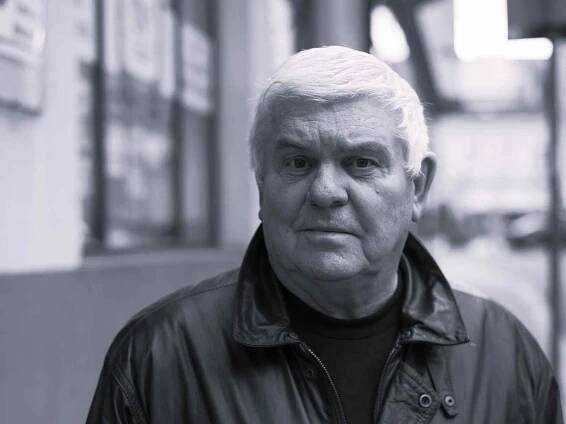 V pátek 20. června 2025 zemřel ostravský herec a držitel Ceny Thalie za celoživotní mistrovství Stanislav Šárský.