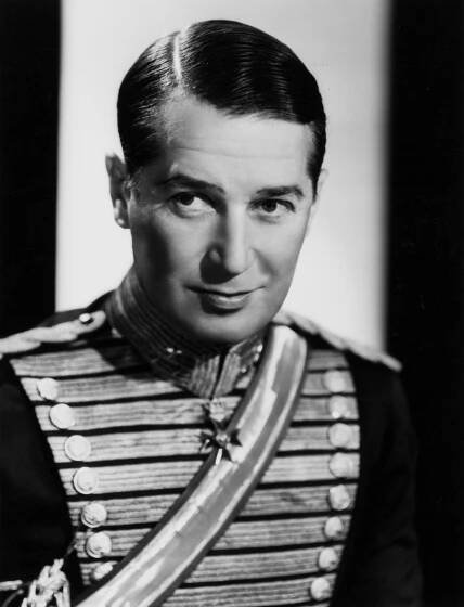 Veselá vdova - Promo - Maurice Chevalier