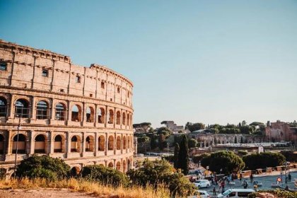Visita privada en el Coliseo de Roma en español 2024