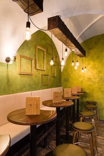 Pronájem, Bar, 53 m2 - Dolní náměstí, Olomouc