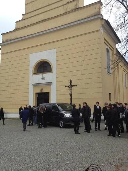 Pohřeb Karolíny a Natálie - 6 - Pohřeb Karolíny a Natálie (6/12)