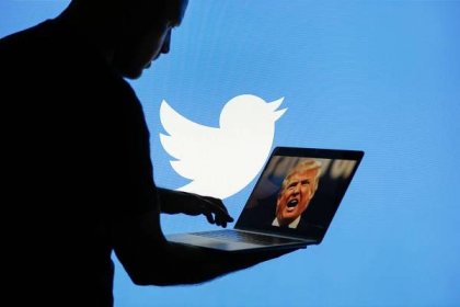 Twitter Bots Boosted Donald Trump's Votes by 3.23%: Study